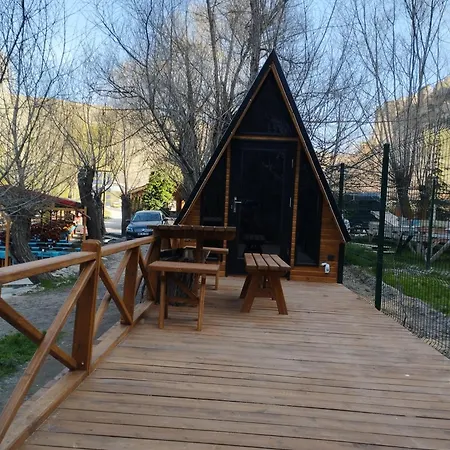 Fio's Garden Campsite